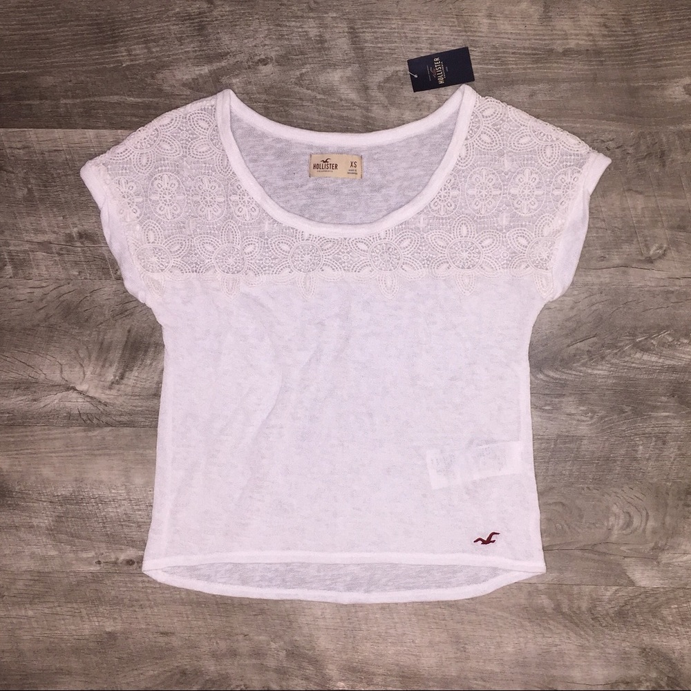 🆕Hollister White Knit Top